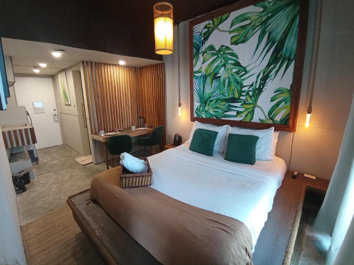 The Staycation - Serviced Rooms Manila Eksteriør bilde